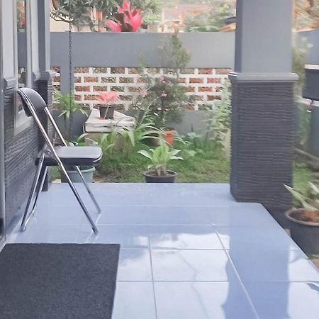 Triyoga Homestay Syariah Redpartner Sangkanurip Dış mekan fotoğraf